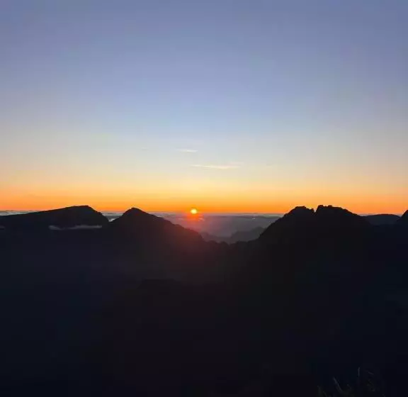 تختخواب و صبحانه Ferme L Eau De Coco