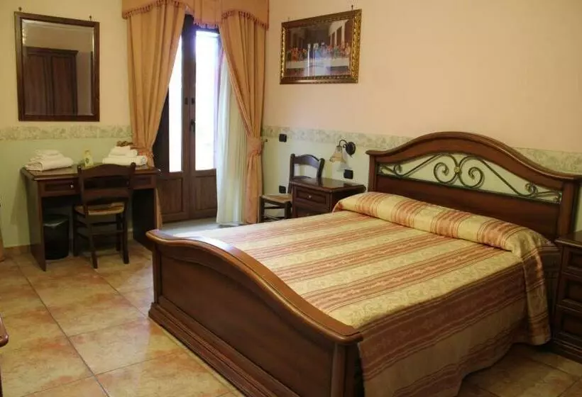 Aamiaismajoitus (B&B) Il Castello Dei Templari