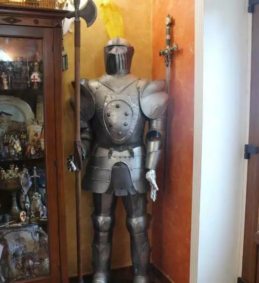 Aamiaismajoitus (B&B) Il Castello Dei Templari