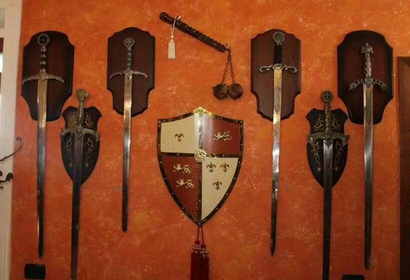 Aamiaismajoitus (B&B) Il Castello Dei Templari