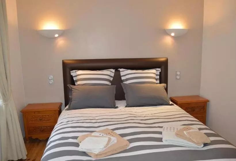 Aamiaismajoitus (B&B) Le Domaine Du Chaffard