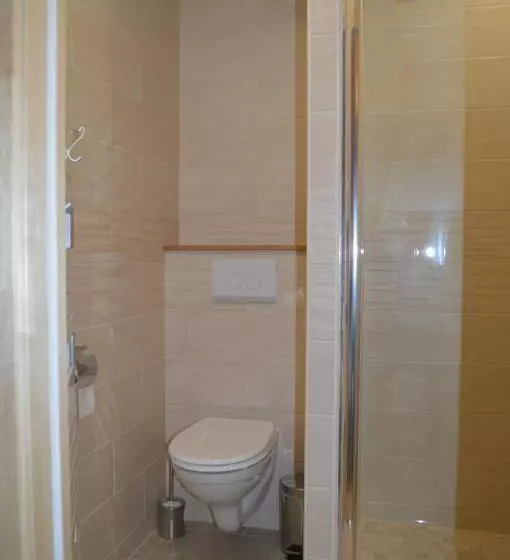 Aamiaismajoitus (B&B) Le Domaine Du Chaffard