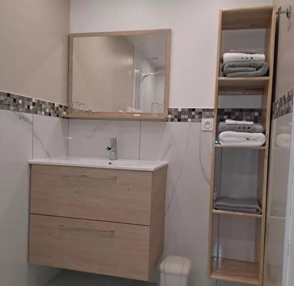 Aamiaismajoitus (B&B) Le Domaine Du Chaffard