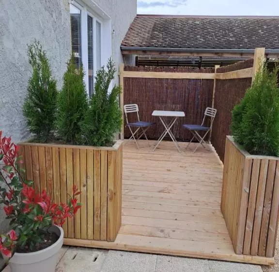 Aamiaismajoitus (B&B) Le Domaine Du Chaffard