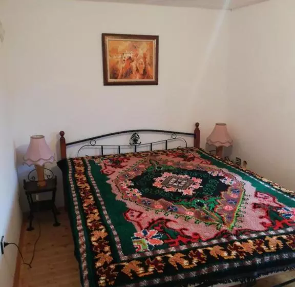 ペンション къща за гости чичарите