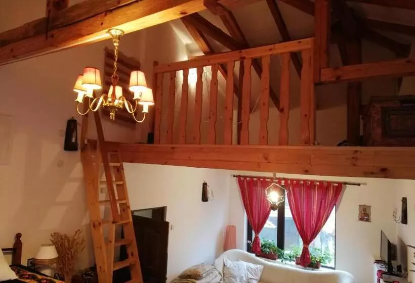 ペンション къща за гости чичарите