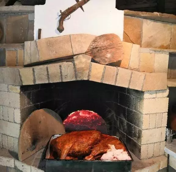 ペンション къща за гости чичарите