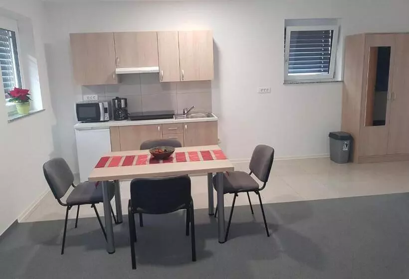 پانسیون Apartmaji Janković
