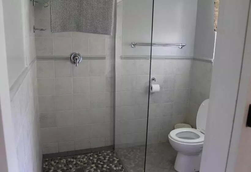 Majatalo Berry Lane Guesthouse