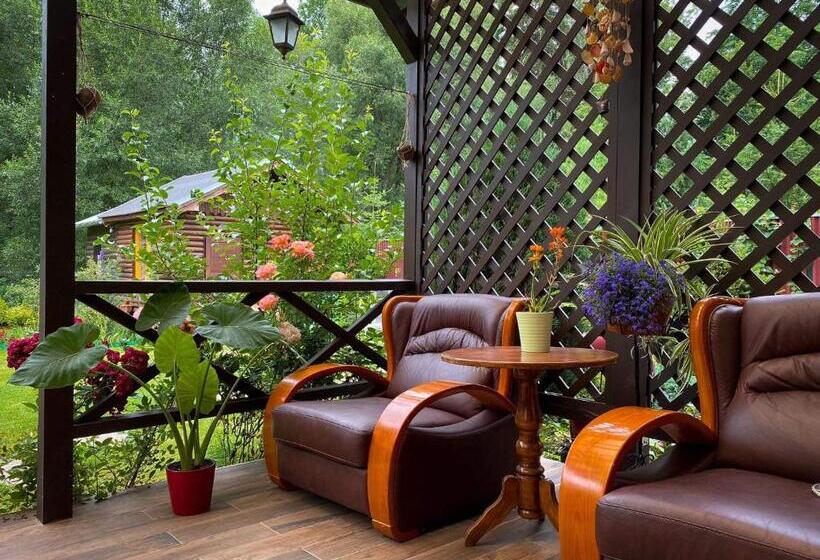 פנסיון Privat Forest