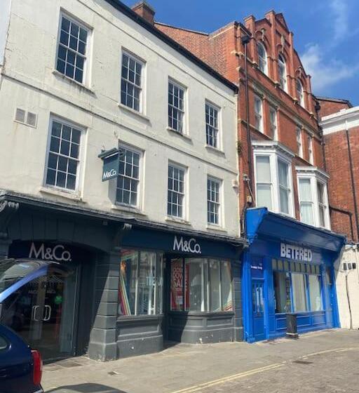 The Nest, Central Ludlow One Bed Apartment