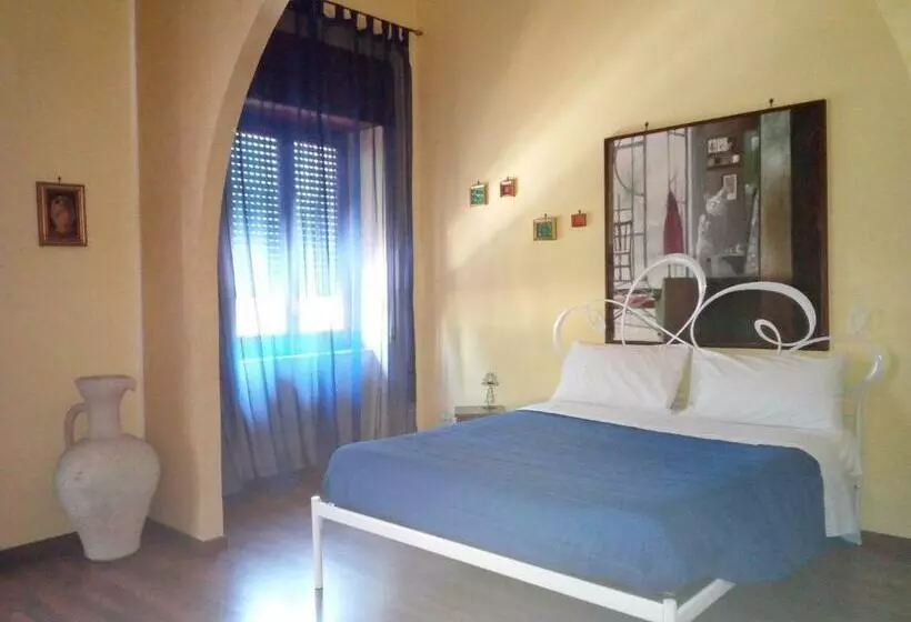 Aamiaismajoitus (B&B) La Suite Sul Corso