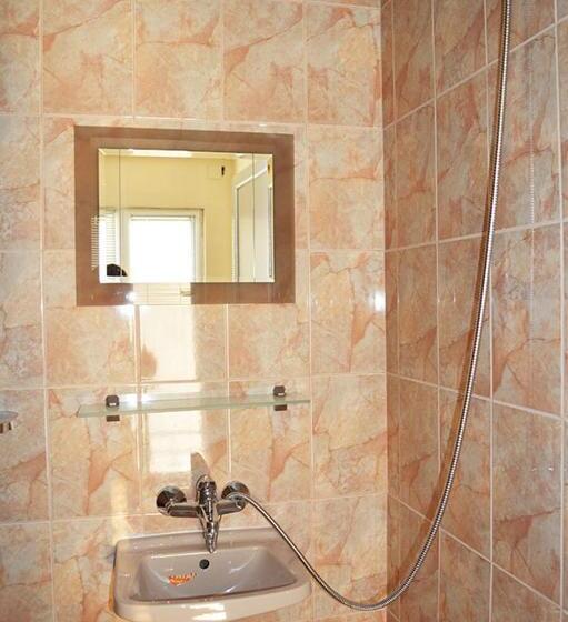 پانسیون къща за гости черната роза