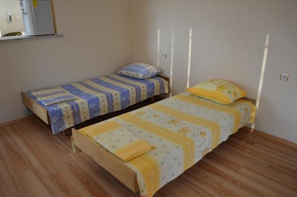 پانسیون къща за гости черната роза