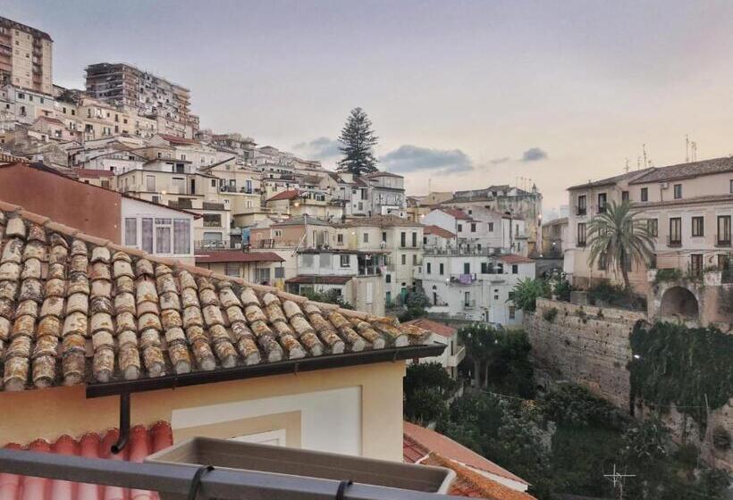 پانسیون A Casa Di Noemi