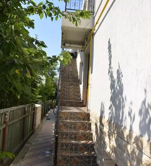 ペンション Casa Sarofin