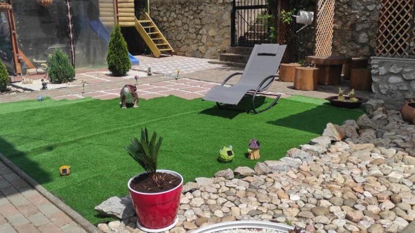 پانسیون Colț De Rai Camera De Inchiriat