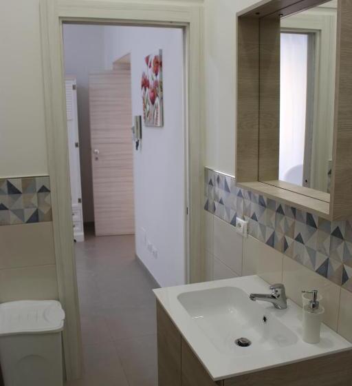 膳宿费 La Casa Dell Emigrante