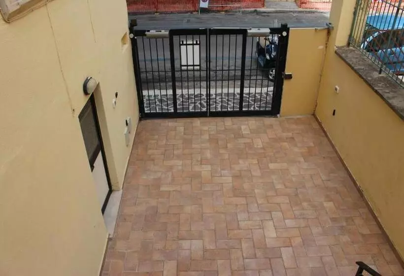 Majatalo La Casa Dell Emigrante