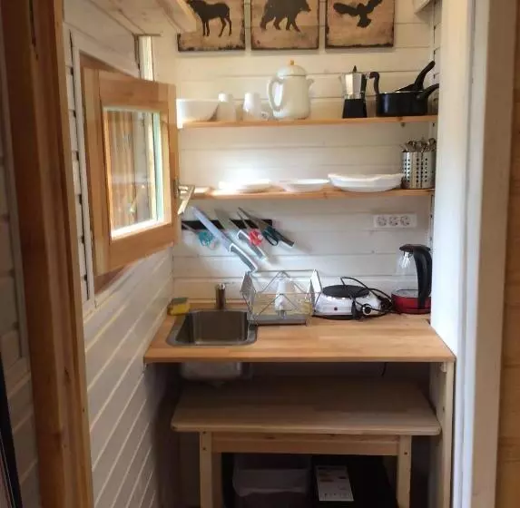 Majatalo Mohatetős Lombház