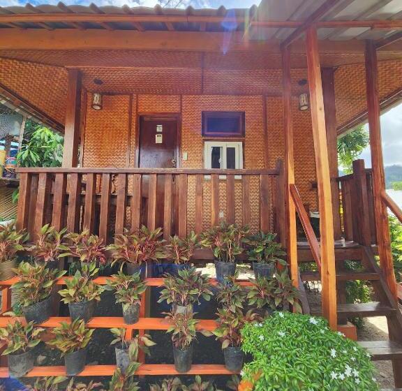 호스텔 Uno Dus Tourist Inn