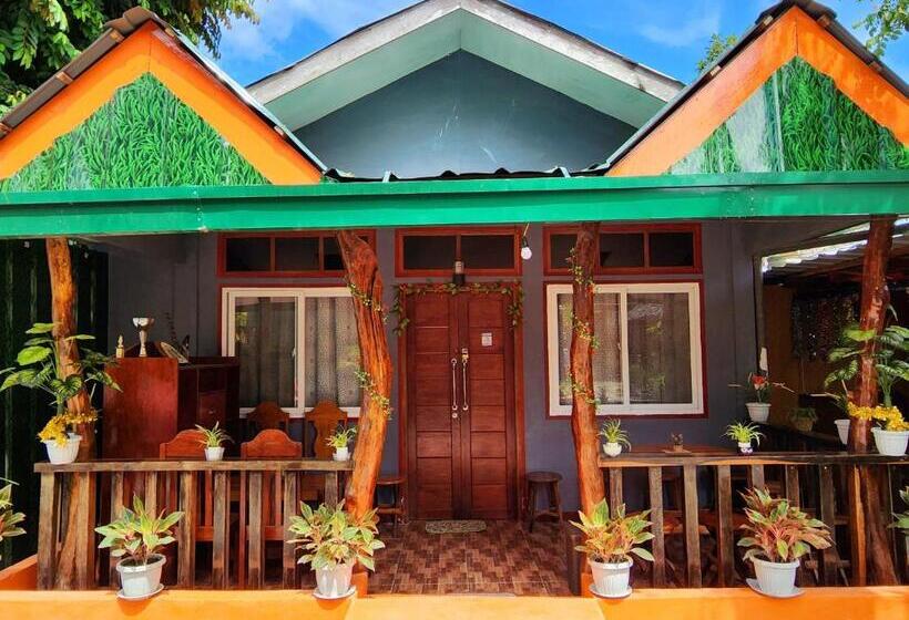 호스텔 Uno Dus Tourist Inn