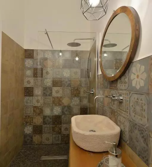 تختخواب و صبحانه Alba Dei Trulli