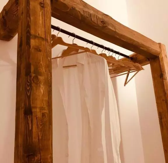 تختخواب و صبحانه Alba Dei Trulli