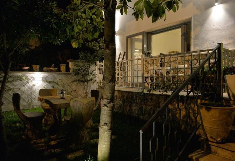 تختخواب و صبحانه Alba Dei Trulli