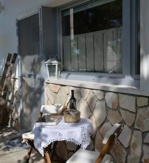 تختخواب و صبحانه Alba Dei Trulli