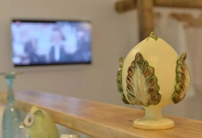 تختخواب و صبحانه Alba Dei Trulli