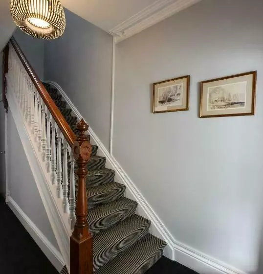 Aamiaismajoitus (B&B) No. 1 Caberfeidh