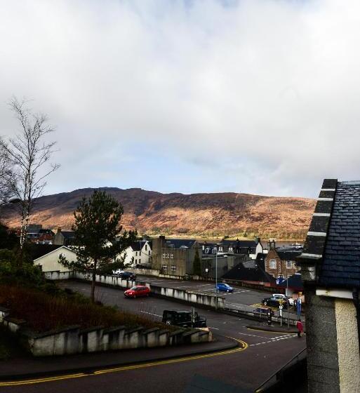 Nocleg ze śniadaniem No. 1 Caberfeidh