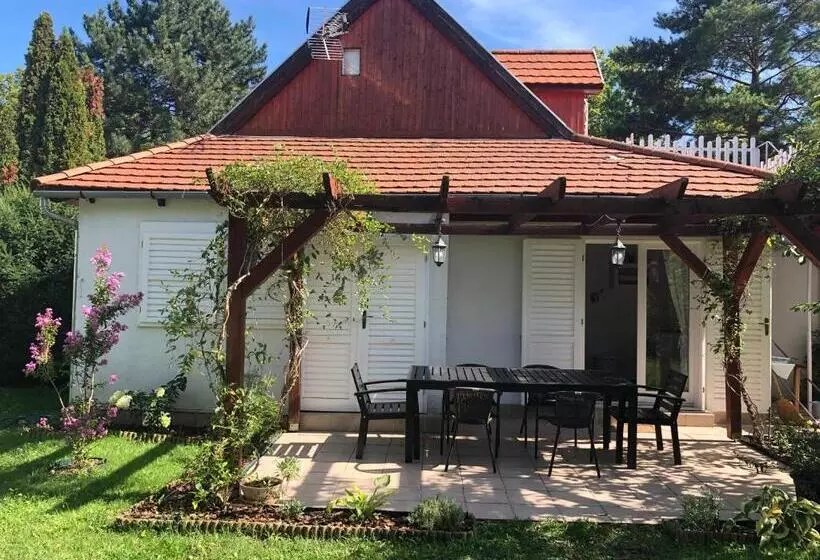 Hortenzia Apartman