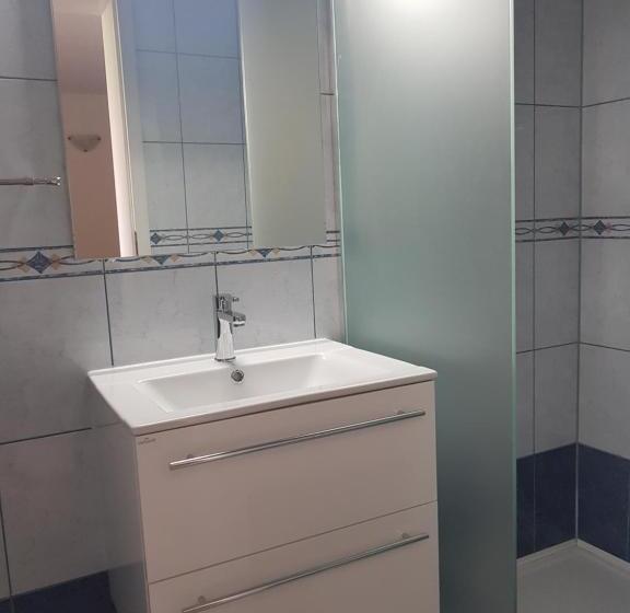 هتل Wine House Kaloh