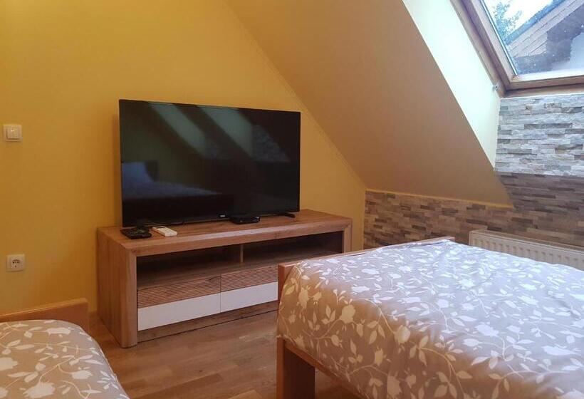 هتل Wine House Kaloh