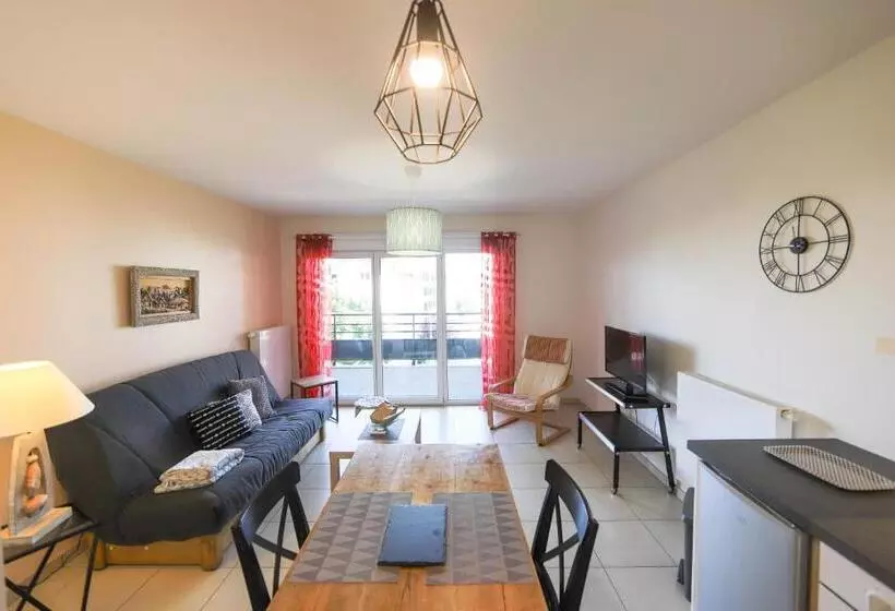 Le Discret T2 Aux Portes De La Vieille Ville