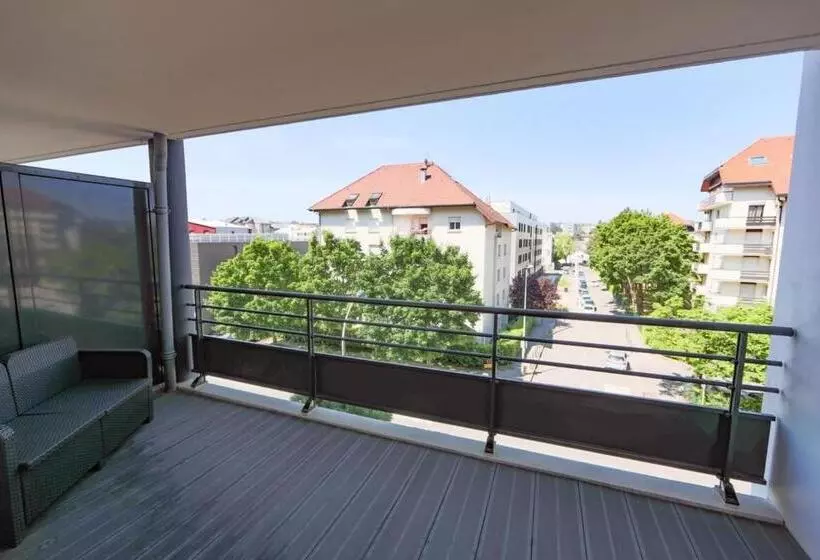 Le Discret T2 Aux Portes De La Vieille Ville