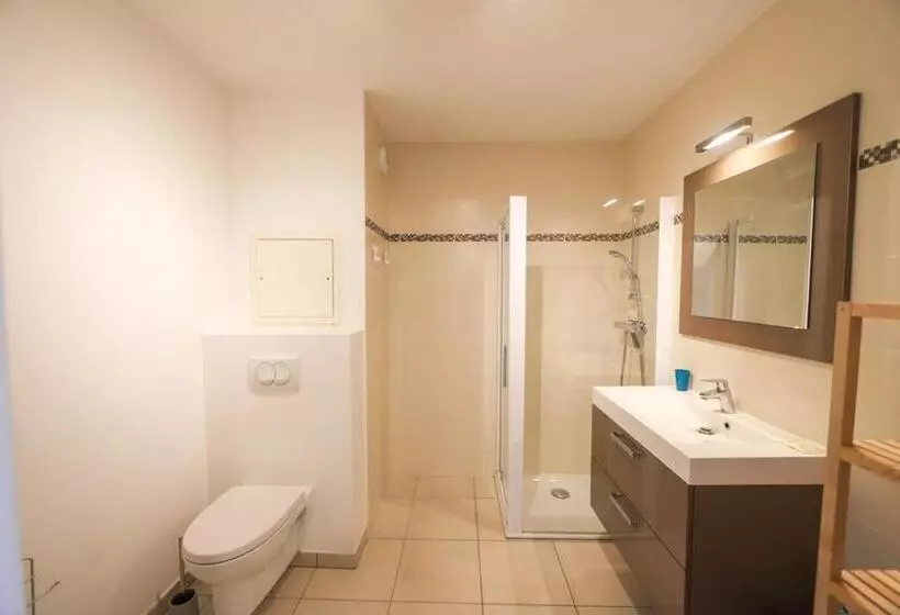 Le Discret T2 Aux Portes De La Vieille Ville