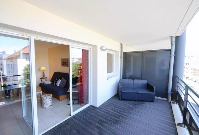 Le Discret T2 Aux Portes De La Vieille Ville