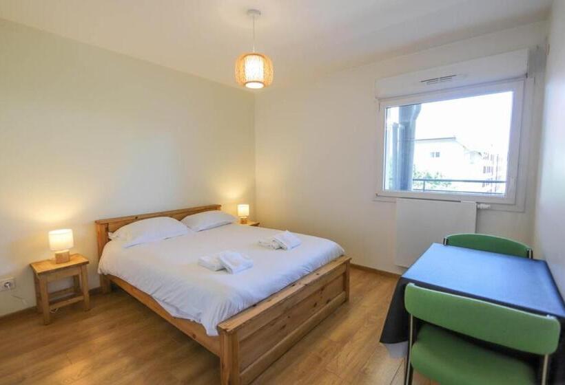 Le Discret T2 Aux Portes De La Vieille Ville