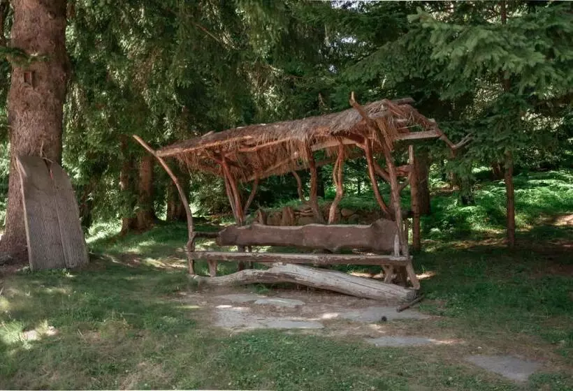 Lusi Holiday, смолянски езера