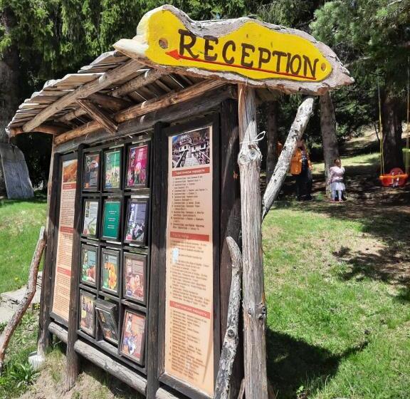 Lusi Holiday, смолянски езера