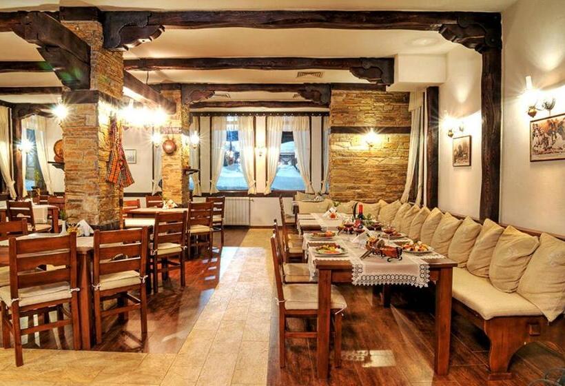 Lusi Holiday, смолянски езера