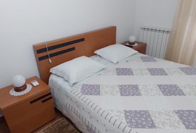 بنسيون Casa Do Eido