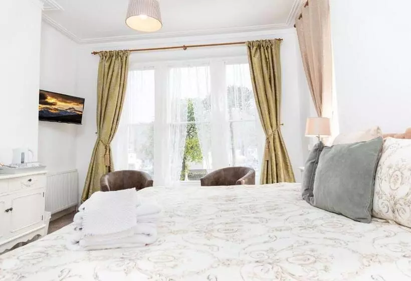 Majatalo Dolafon Guest House