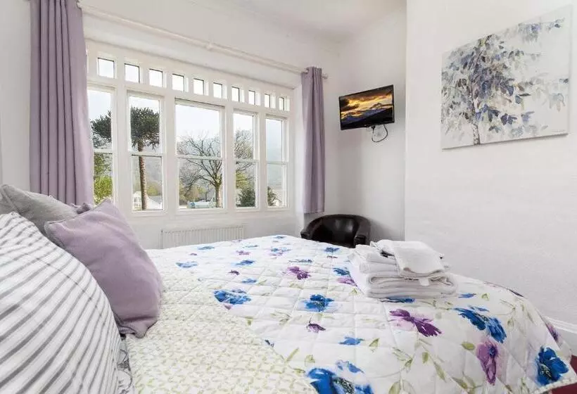 Majatalo Dolafon Guest House