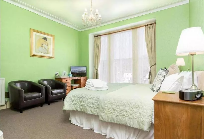 Majatalo Dolafon Guest House