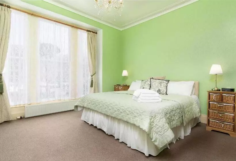 Majatalo Dolafon Guest House