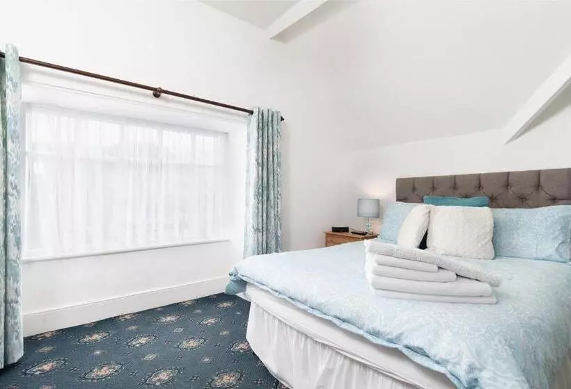 Majatalo Dolafon Guest House